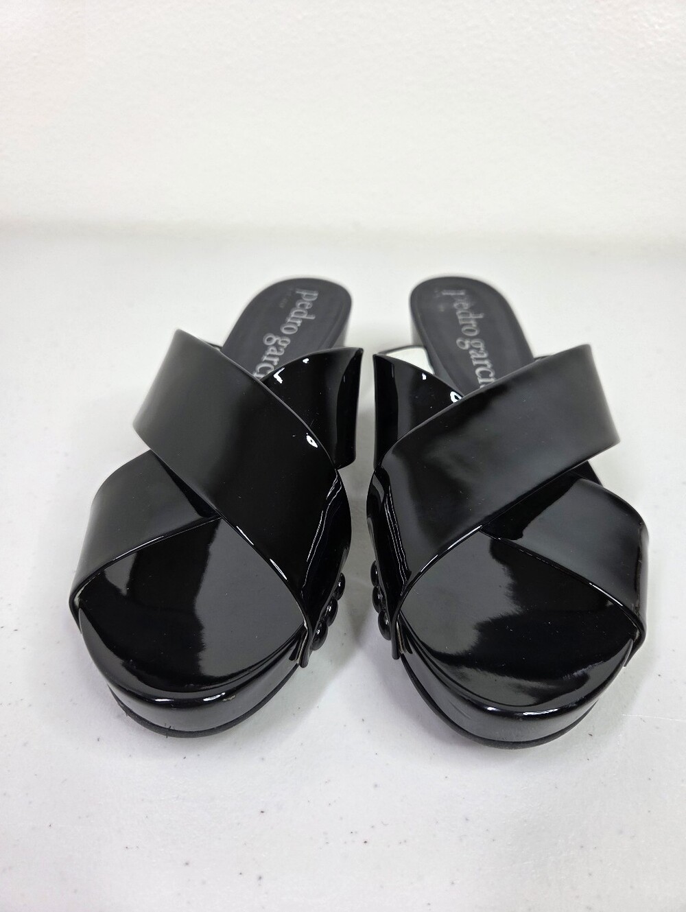 Pedro Garcia Black Patent Slide Sandals - Picture 3 of 16